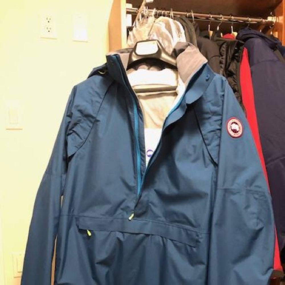 Canada Goose Mens Shell XL NEW